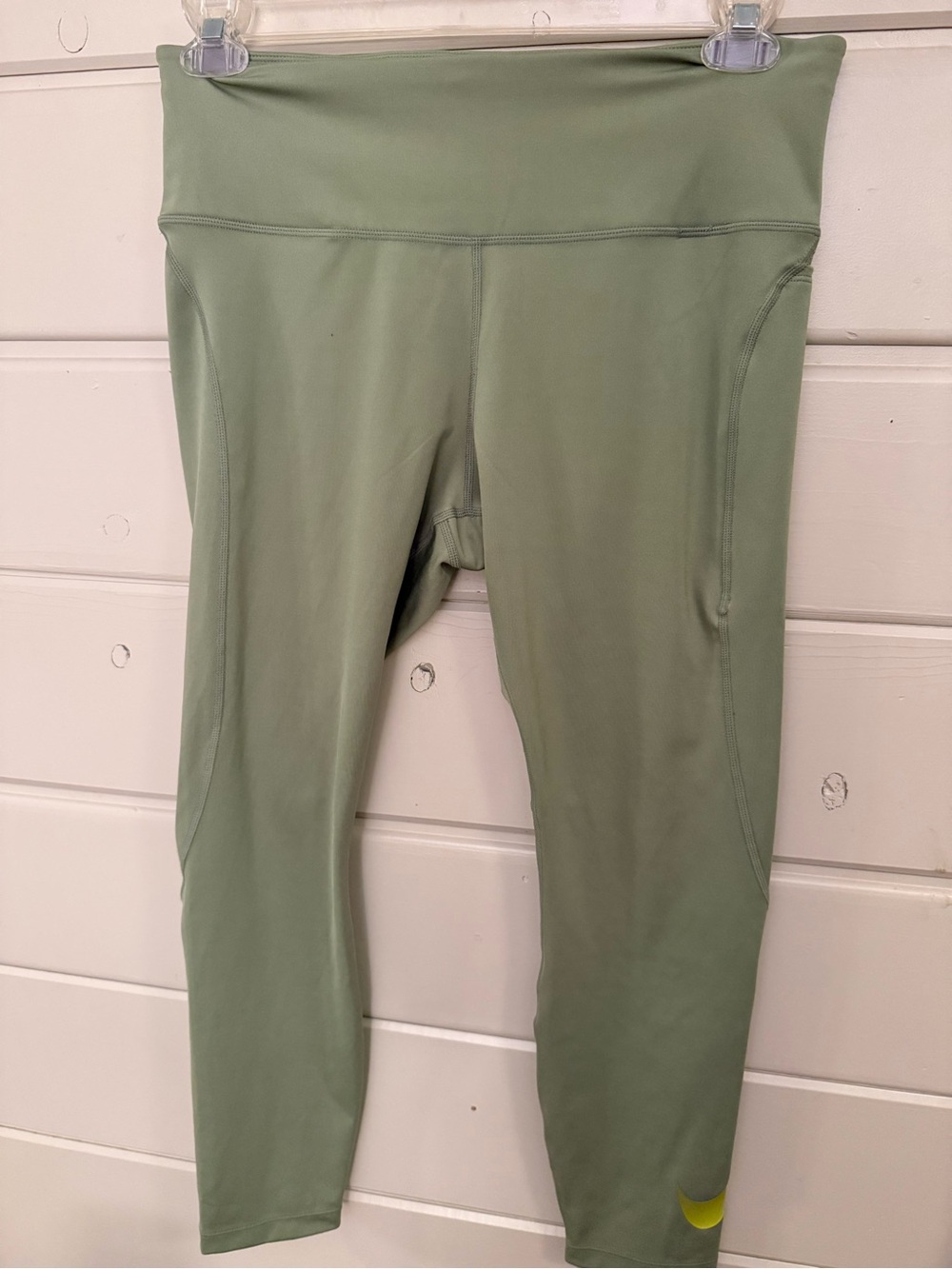 Nike Olive Green High-Waist Performance Leggings